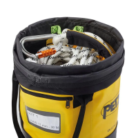 Petzl Bucket 15 in Yellow