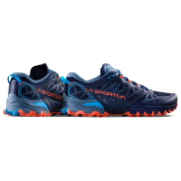 La Sportiva Bushido III Wide in Deep Sea / Cherry Tomato